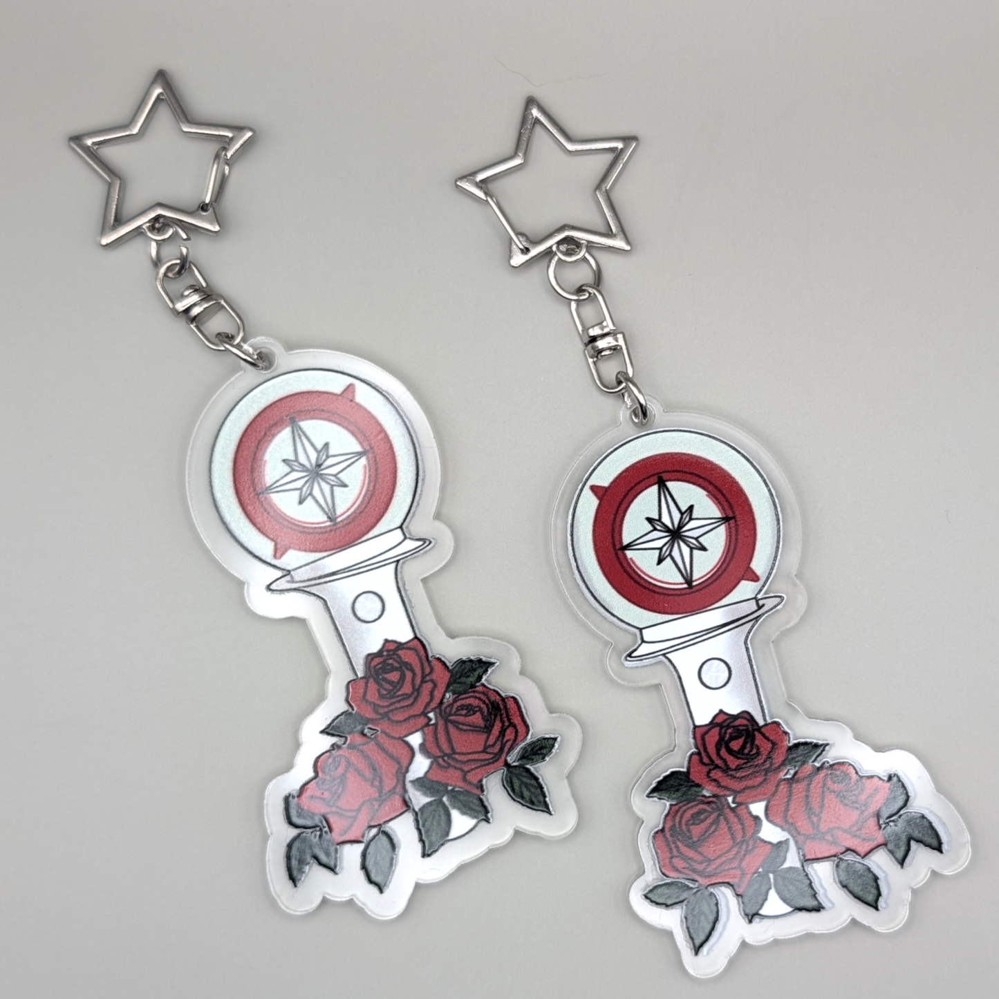 Stray Kids lightstick with red Roses, silver key ring is star shaped